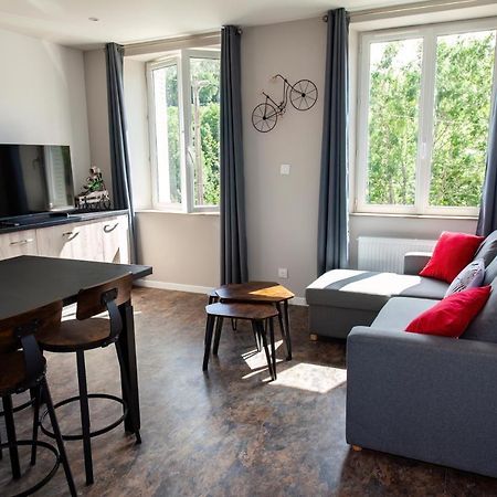 Апартаменты La Batisse L'Arbre Beige Le Petit-Abergement Экстерьер фото